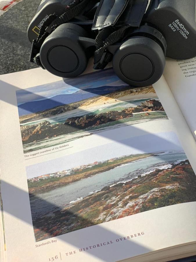 Appartamento Whaletale De Kelders Esterno foto